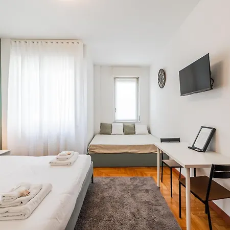 Lägenhet Casa Garibaldi 5 Minutes From The Subway - Wifi Milano